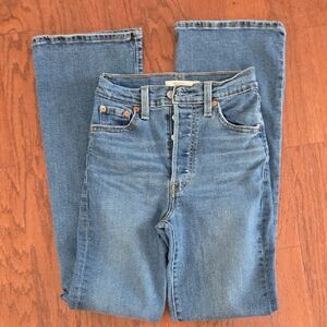 Women's Levi Ribcage Boot Size 26 Jeans